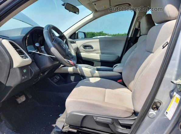 3CZRU5H35HM722980 2017 HONDA HR-V Silver Front interior view