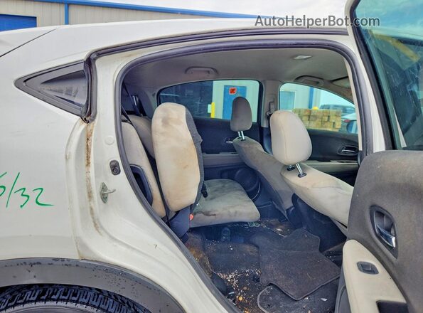 3CZRU5H35MM732029 2021 HONDA HR-V White Вид задніх сидінь
