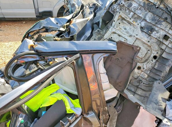 3CZRU5H38LM704062 2020 HONDA CR Gray Vista de los asientos traseros