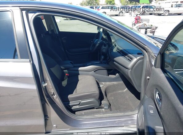 3CZRU5H39HM706698 2017 HONDA HR-V Серый Вид салона спереди