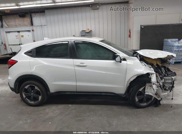 3CZRU5H52JM718103 2018 HONDA HR-V White Instrument cluster view