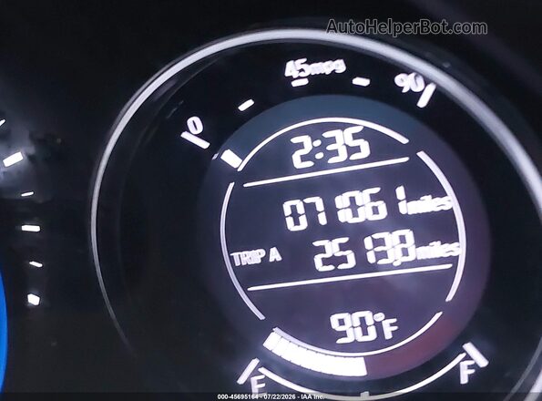 3CZRU5H52JM718103 2018 HONDA HR-V White 360 interior view