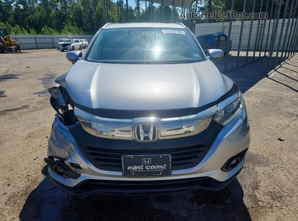 3CZRU5H52KM717177 2019 HONDA HR-V Серебряный Вид спереди