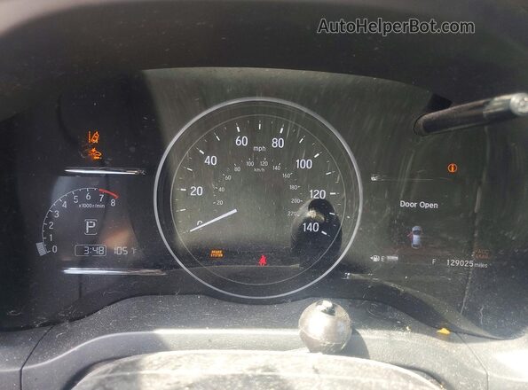 3CZRU5H53KM709444 2019 HONDA HR-V Silver Սարքավորումների վահանակի տեսք