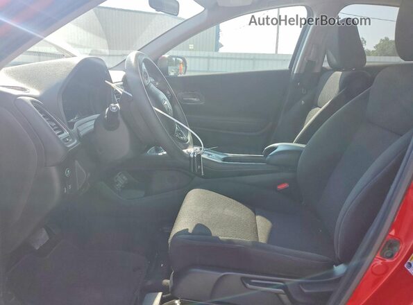 3CZRU5H54JM720502 2018 HONDA HR-V Red Front interior view