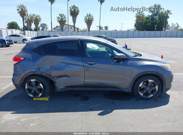 3CZRU5H57JM709378 2018 HONDA HR-V Blue Вид задньої частини салону