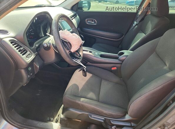 3CZRU5H58HM701574 2017 HONDA HR-V Gray Vista interior delantera