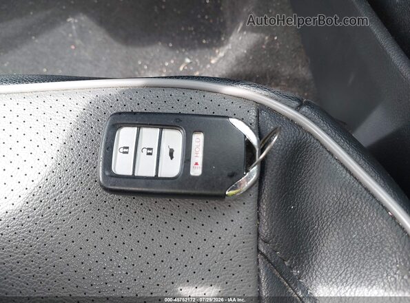 3CZRU5H5XJM703123 2018 HONDA HR-V White Dashboard view