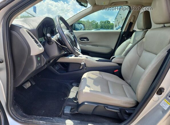 3CZRU5H71GM722797 2016 HONDA HR-V Silver Вид салону спереду