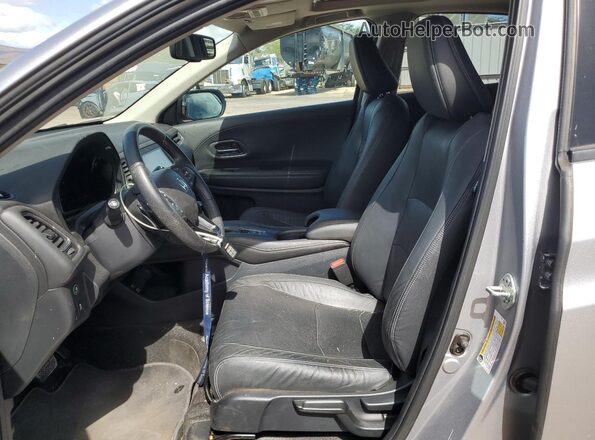 3CZRU5H76NM708391 2022 HONDA HR-V Silver Սալոնի դիմացի տեսք