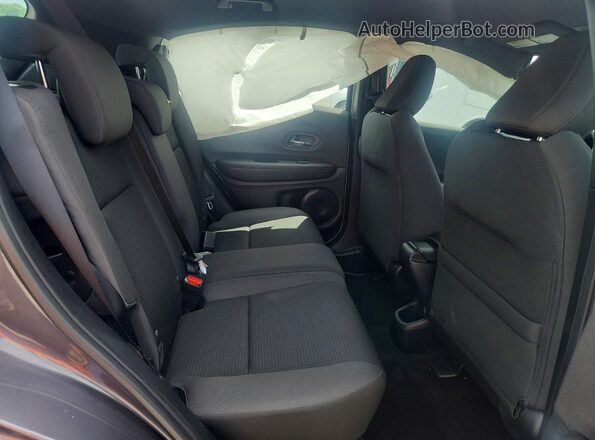 3CZRU6H11KG709847 2019 HONDA HR-V Silver Rear seats view