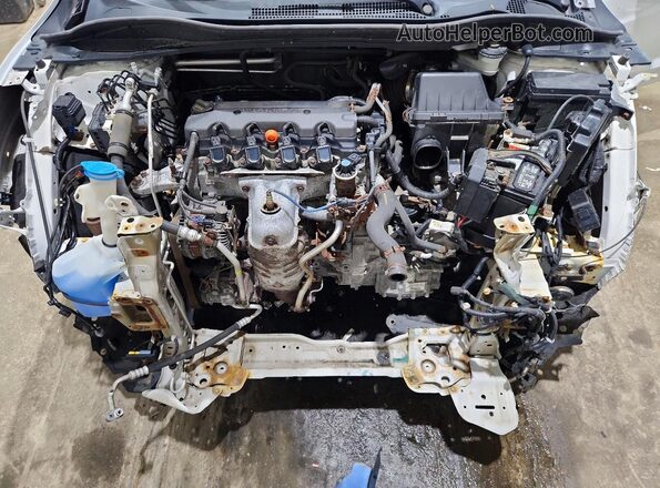3CZRU6H30JM703071 2018 HONDA HR-V White Շարժիչի բաժամունքի տեսք
