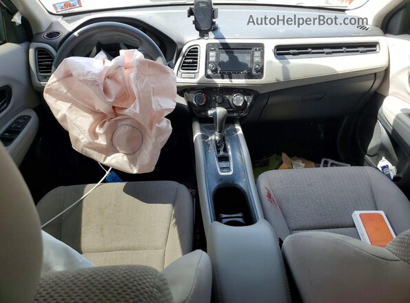 3CZRU6H30JM724602 2018 HONDA HR-V White Առջևի վահանակի տեսք