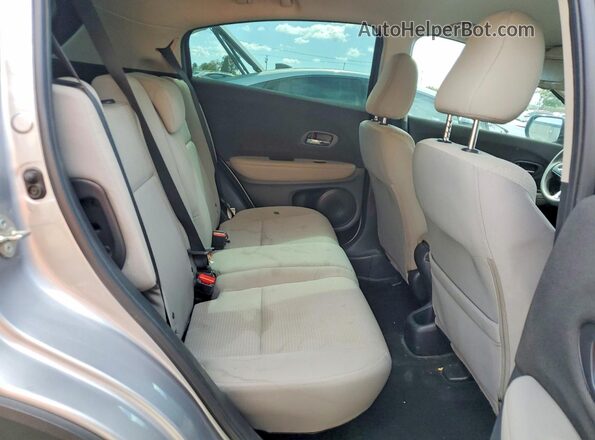 3CZRU6H30MM709117 2021 HONDA HR-V Silver Rear seats view