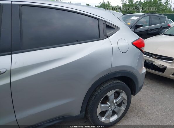 3CZRU6H30MM715967 2021 HONDA HR-V Silver Vista frontal