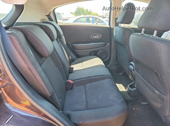 3CZRU6H32JM729946 2018 HONDA HR-V Gray Սալոնի հետևի տեսք