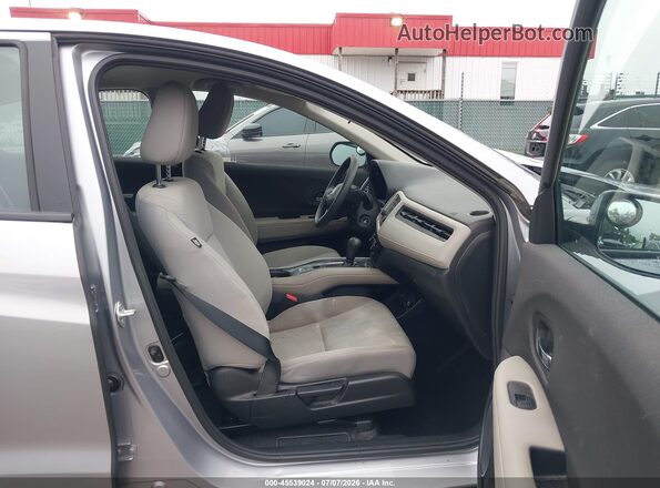 3CZRU6H32MM746914 2021 HONDA HR-V Silver Vista interior delantera