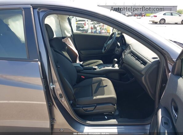 3CZRU6H33NM740265 2022 HONDA HR-V Gray Widok wnętrza z przodu