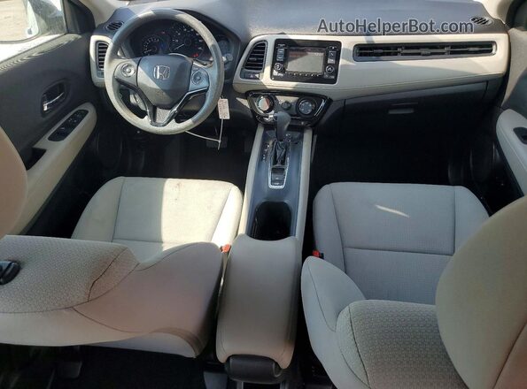3CZRU6H34MM752813 2021 HONDA HR-V Серебряный Вид панели приборов
