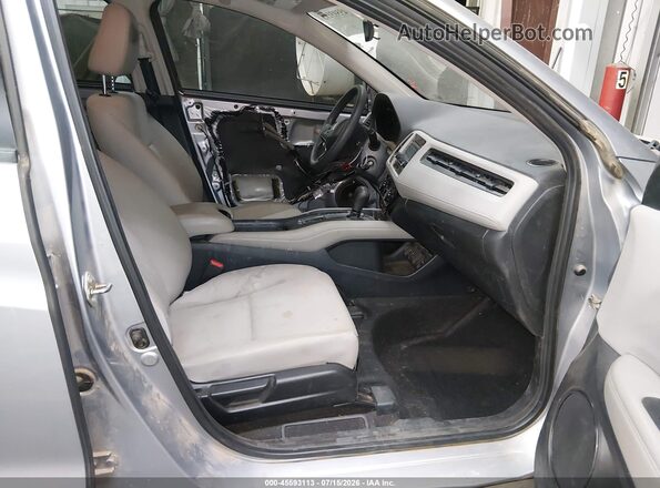 3CZRU6H36HG700524 2017 HONDA HR-V Silver წინა სალონის ხედი
