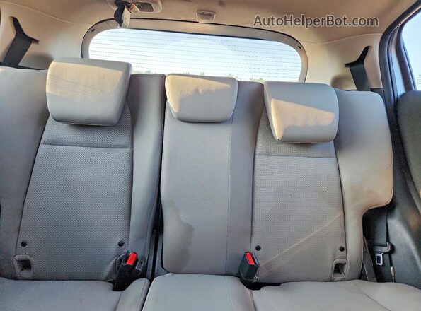 3CZRU6H36KG710395 2019 HONDA HR-V Silver უკანა სავარძლების ხედი