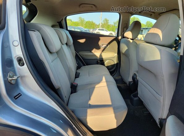 3CZRU6H36KG710395 2019 HONDA HR-V Silver უკანა სალონის ხედი