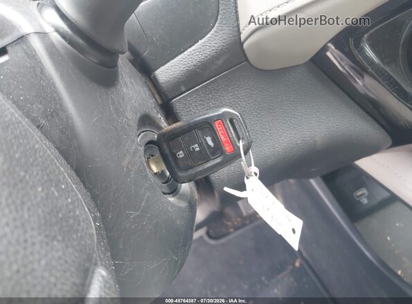 3CZRU6H37KM743746 2019 HONDA HR-V White Vista del salpicadero