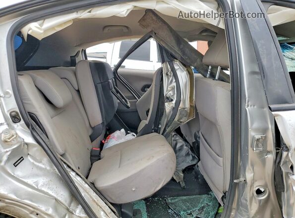 3CZRU6H38GM742595 2016 HONDA HR-V Silver Widok tylnych siedzeń