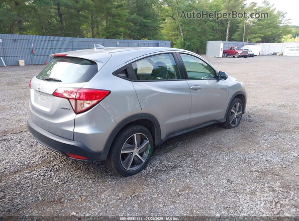 3CZRU6H38JG715743 2018 HONDA HR-V Серый Задняя правая четверть