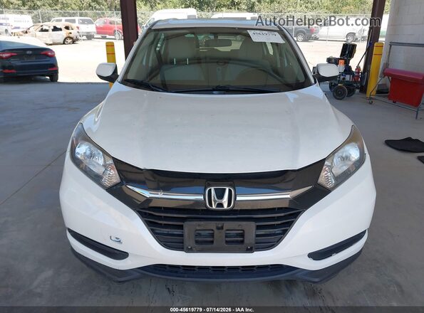 3CZRU6H39JM707099 2018 HONDA HR-V White Widok wnętrza z tyłu