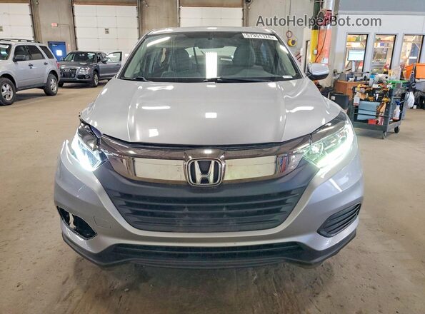 3CZRU6H3XMM747972 2021 HONDA HR-V Серебряный Вид спереди