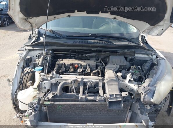 3CZRU6H50GM726232 2016 HONDA HR-V White Widok z tyłu