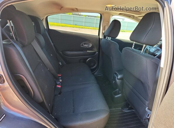 3CZRU6H50HM723865 2017 HONDA HR-V Gray Հետևի նստատեղերի տեսք