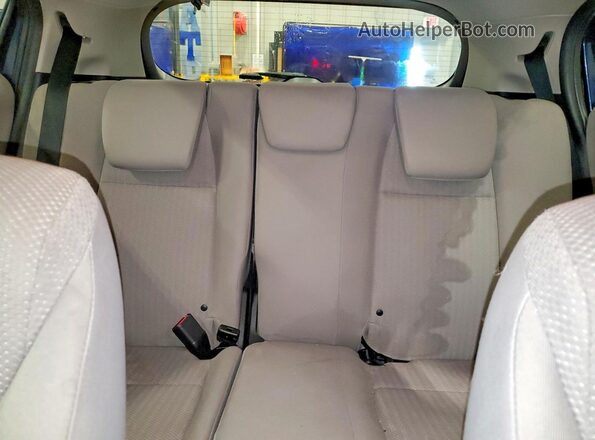 3CZRU6H50HM731643 2017 HONDA HR-V Blue Widok tylnych siedzeń