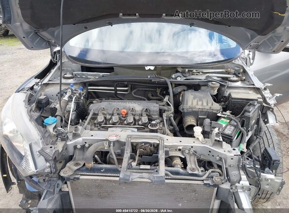 3CZRU6H50JG719951 2018 HONDA HR-V Silver Вид ззаду