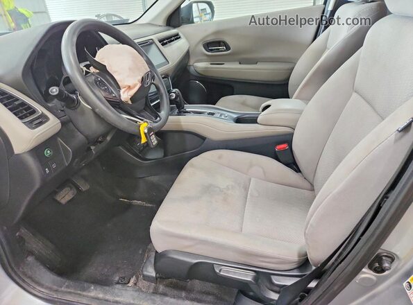 3CZRU6H53HM727666 2017 HONDA HR-V Silver Vista interior delantera