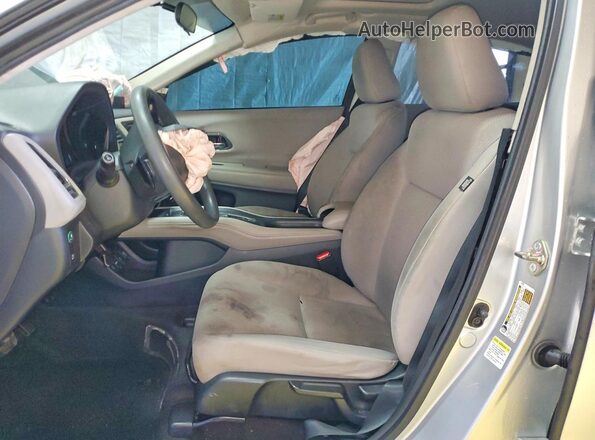 3CZRU6H55GM743625 2016 HONDA HR-V Silver Front interior view