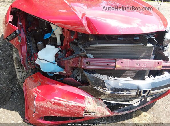3CZRU6H55JG721422 2018 HONDA HR-V Red Widok z przodu