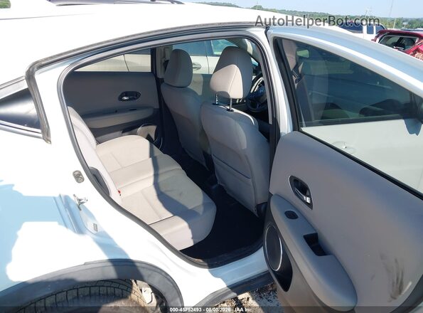 3CZRU6H55JM714844 2018 HONDA HR-V White Вид наклейки з VIN-кодом