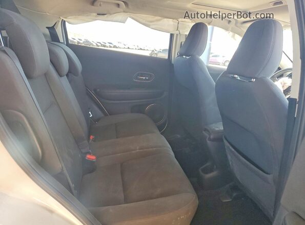 3CZRU6H56MM751972 2021 HONDA HR-V White Rear seats view