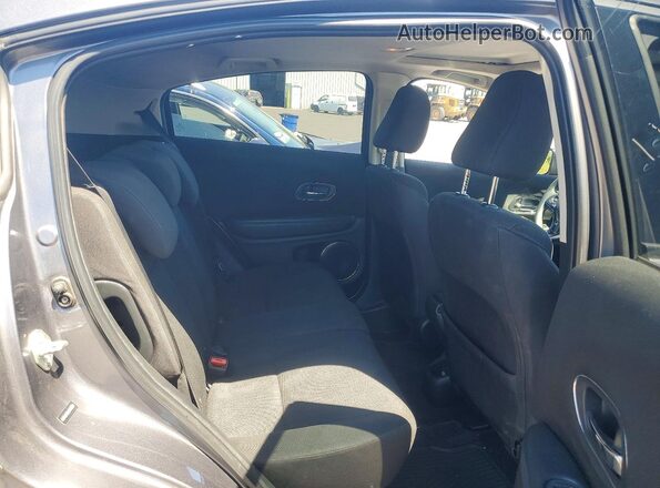 3CZRU6H58JG707904 2018 HONDA HR-V Gray Rear seats view