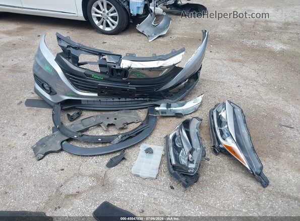 3CZRU6H59KM738145 2019 HONDA HR-V Silver Instrument cluster view