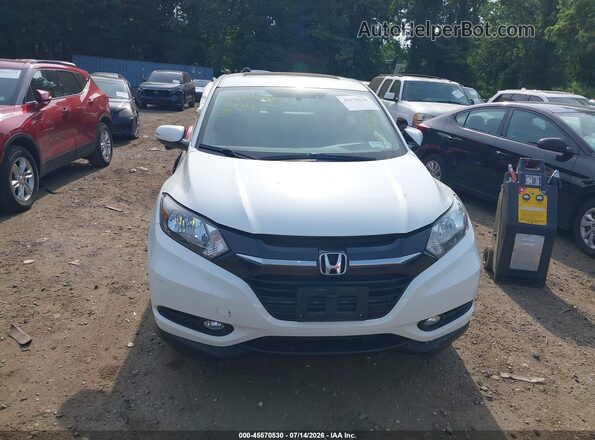 3CZRU6H5XHM716471 2017 HONDA HR-V White ხელსაწყოთა პანელის ხედი