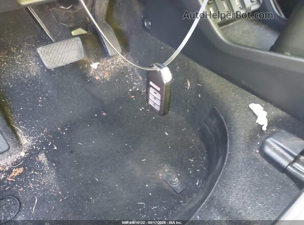 3CZRU6H70JM716583 2018 HONDA HR-V Silver Dashboard view