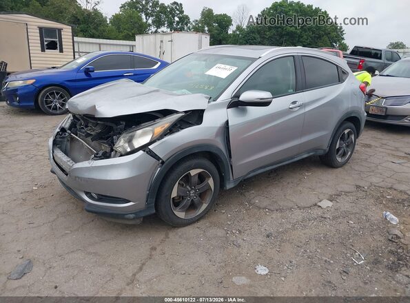 3CZRU6H70JM716583 2018 HONDA HR-V Silver Front left