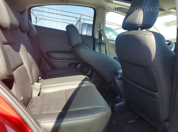 3CZRU6H73JM718036 2018 HONDA HR-V Красный Вид задних сидений