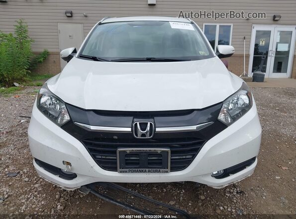 3CZRU6H74HM711185 2017 HONDA HR-V White ხელსაწყოთა პანელის ხედი