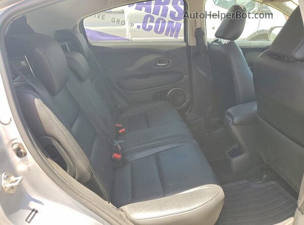 3CZRU6H75KM719173 2019 HONDA HR-V Silver უკანა სავარძლების ხედი