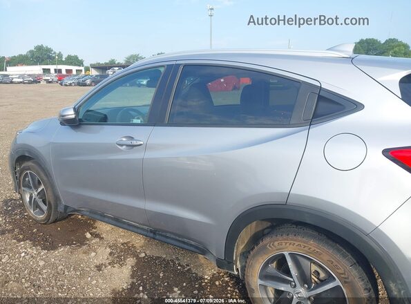 3CZRU6H76NM705738 2022 HONDA HR-V Silver Սալոնի 360 աստիճան տեսք