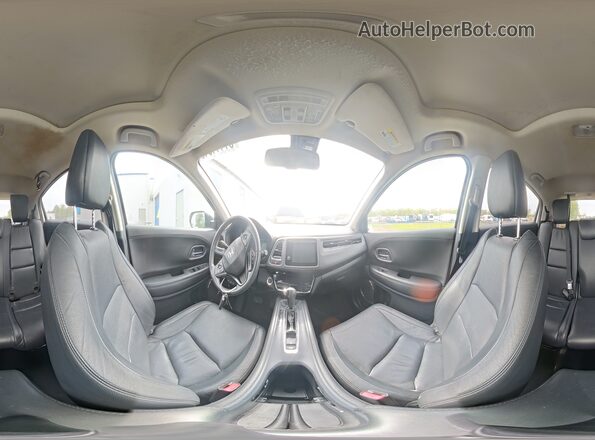 3CZRU6H77MM744174 2021 HONDA HR-V White 360 interior view